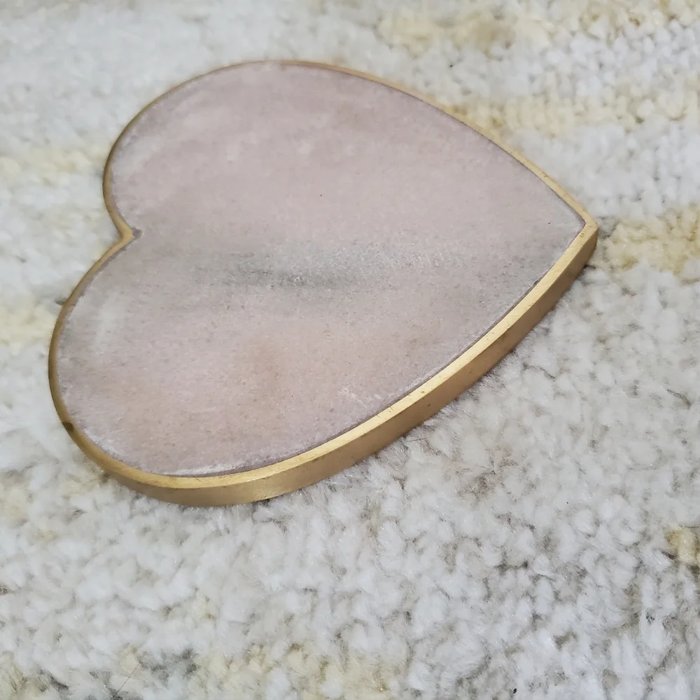 NWOT Anthropologie Marble Heart Coaster